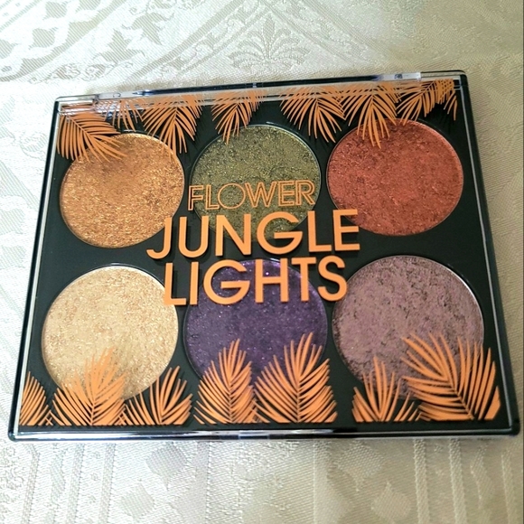 BRAND NEW! FLOWER Beauty Jungle Lights Shadow Palette - Picture 4 of 6
